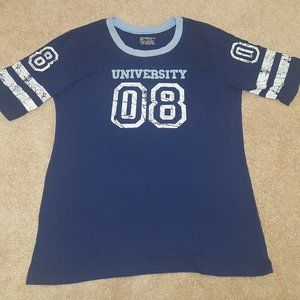 No Boundaries Graphic Tee